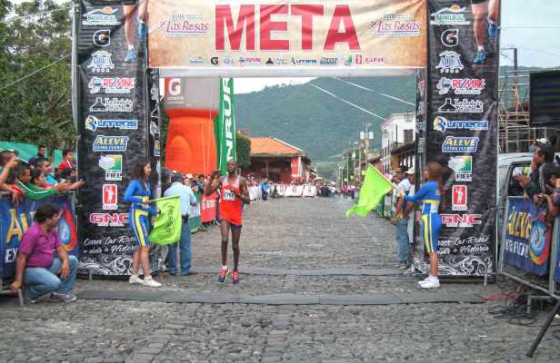 medio-maraton-las-rosas-2015