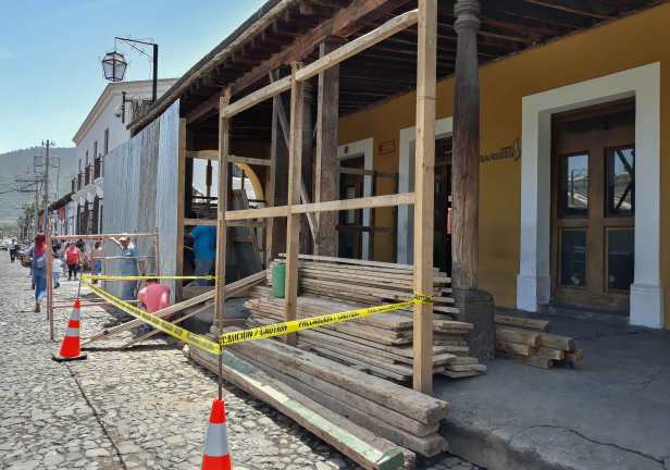 Inicia-Remozamiento-del-Portal-del-Ayuntamiento-de-La-Antigua-Guatemala