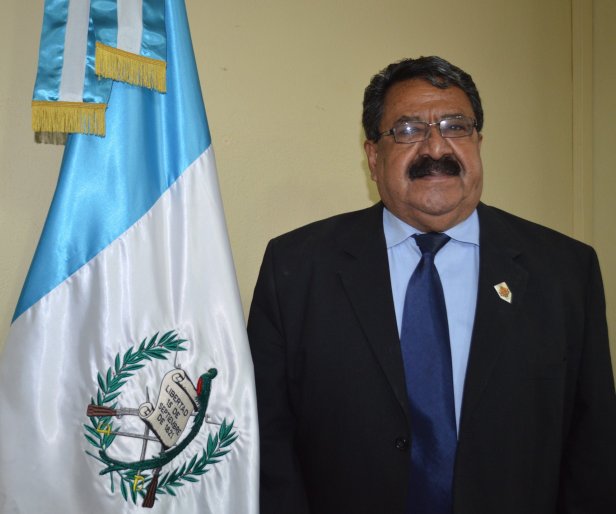 José Maximiliano Nájera Rodríguez fue asignado como nuevo Director Departamental de Educación de Sacatepéquez